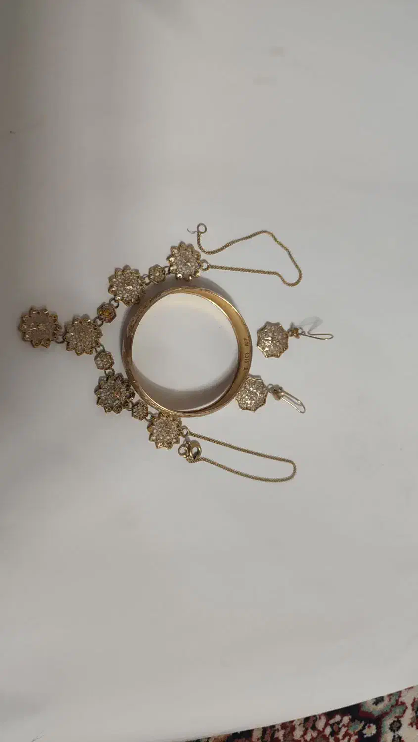 طلا|جواهرات|سربیشه, |دیوار