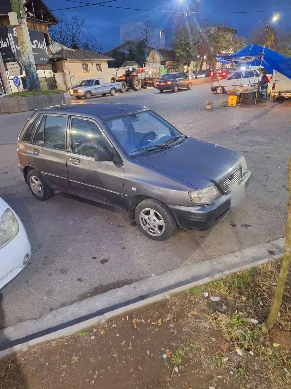 ۱۱۱مدل۹۰|خودرو سواری و وانت|لشت نشا, |دیوار