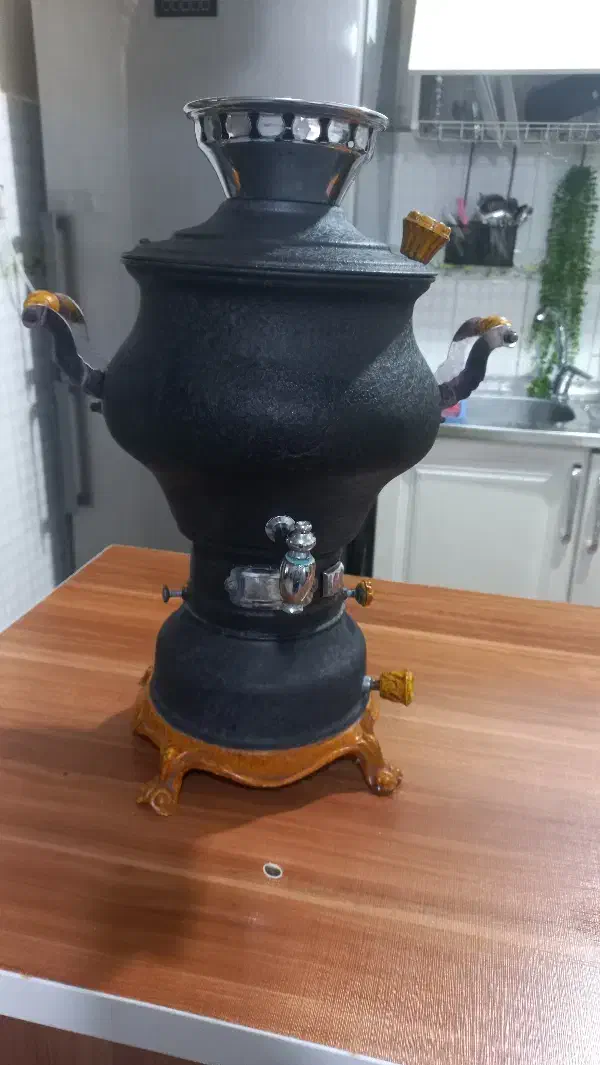 سماور چودن|سماور، چایساز، قهوهساز|قدس, شهرقدس|دیوار