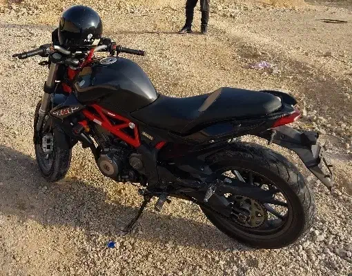 بنلی ۳۰۰|موتورسیکلت|شیراز, ترمینال باربری|دیوار