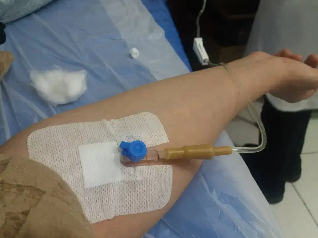 کمکهای اولیع امداد حوادث تزریقات|خدمات آرایشگری و زیبایی|خمینی‌شهر, |دیوار