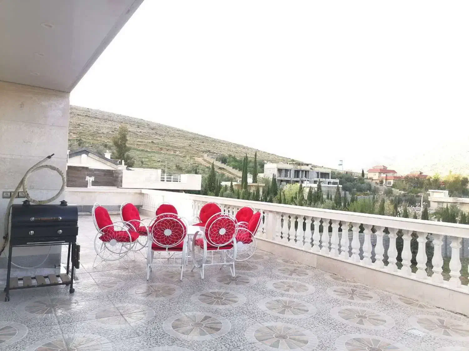 اجاره ویلا باغ توسط مالک به طور شبانه روزی|اجارهٔ کوتاه‌مدت ویلا و باغ|شیراز, ویلاشهر|دیوار