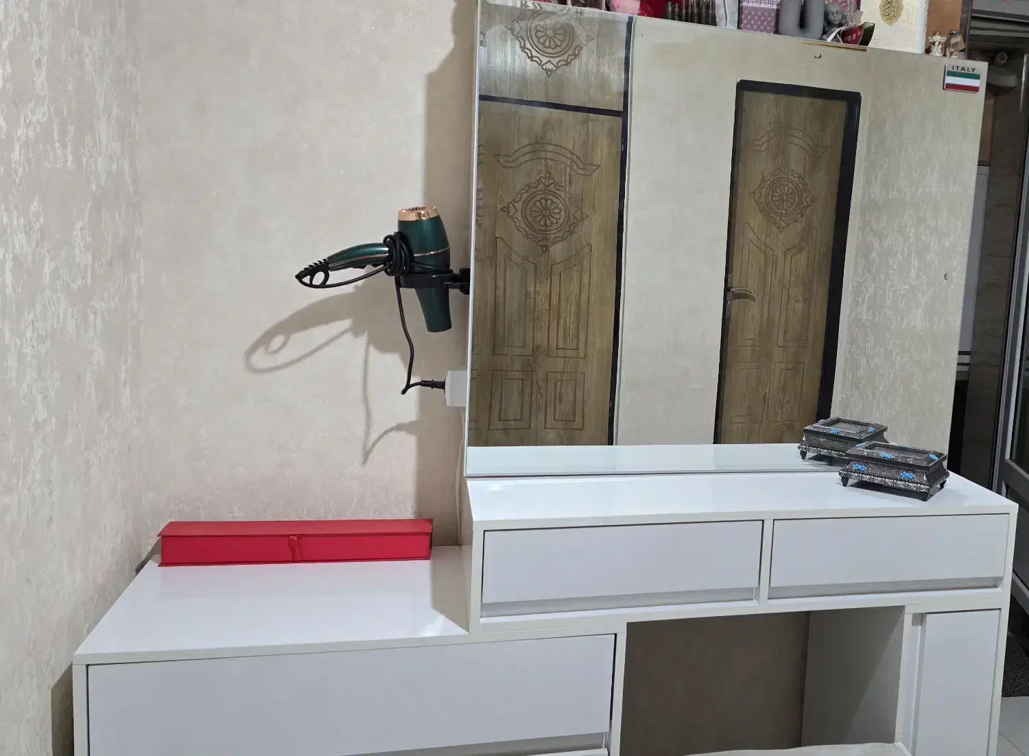 (کنسول)میز آرایش تمام ام دی اف MDF|بوفه، ویترین، کنسول|تهران, بلورسازی|دیوار