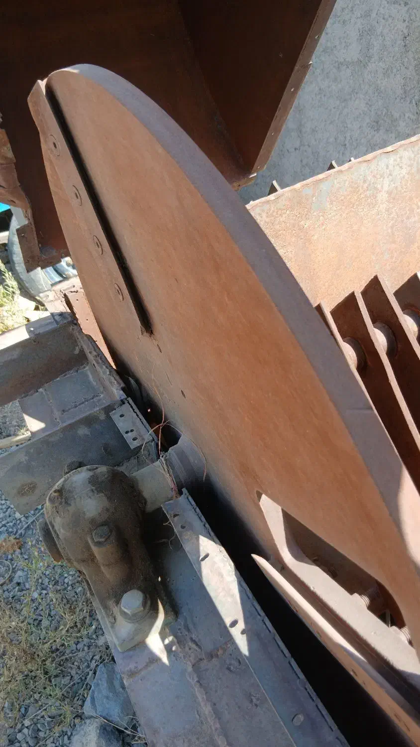 آسیاب بزرگ و کراشر|ماشین‌آلات صنعتی|زنجان, |دیوار