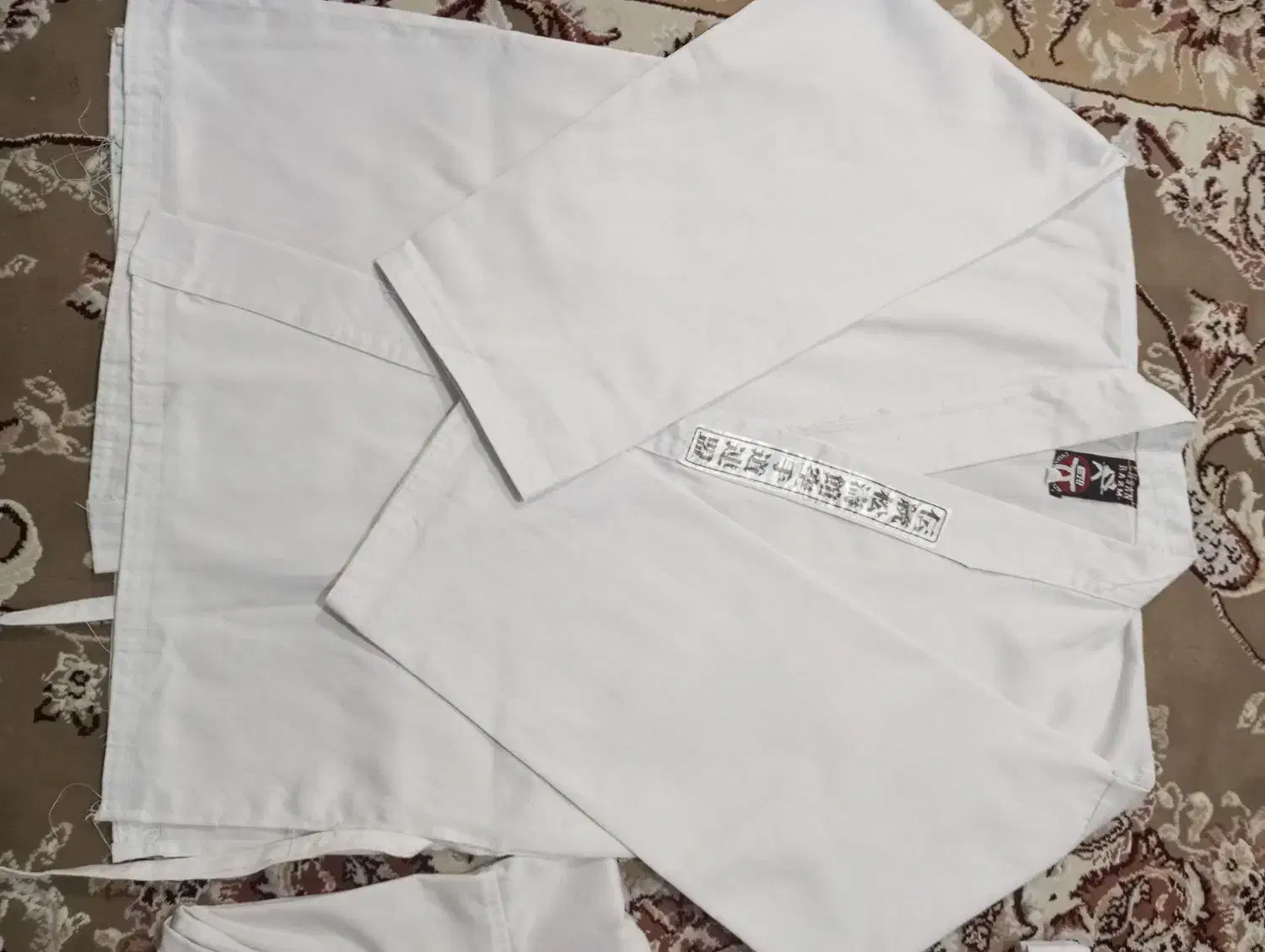 لباس کاراته در حد نو|لباس|سنندج, |دیوار