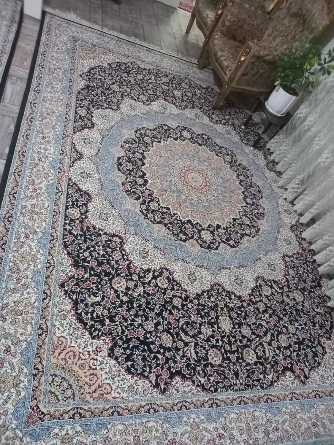 ۲ عدد فرش ۹ متری با یک کناره ۱در ۲ متر|فرش|کرج, حصارک پایین|دیوار
