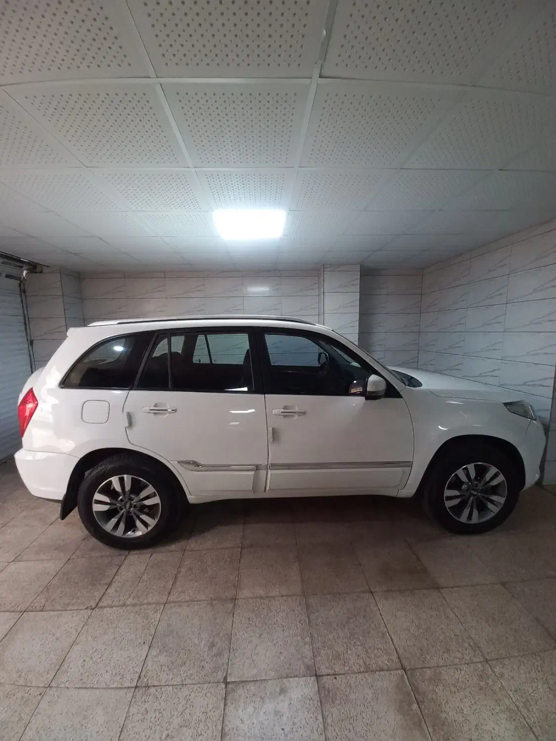 mvmx33s|خودرو سواری و وانت|میانه, |دیوار