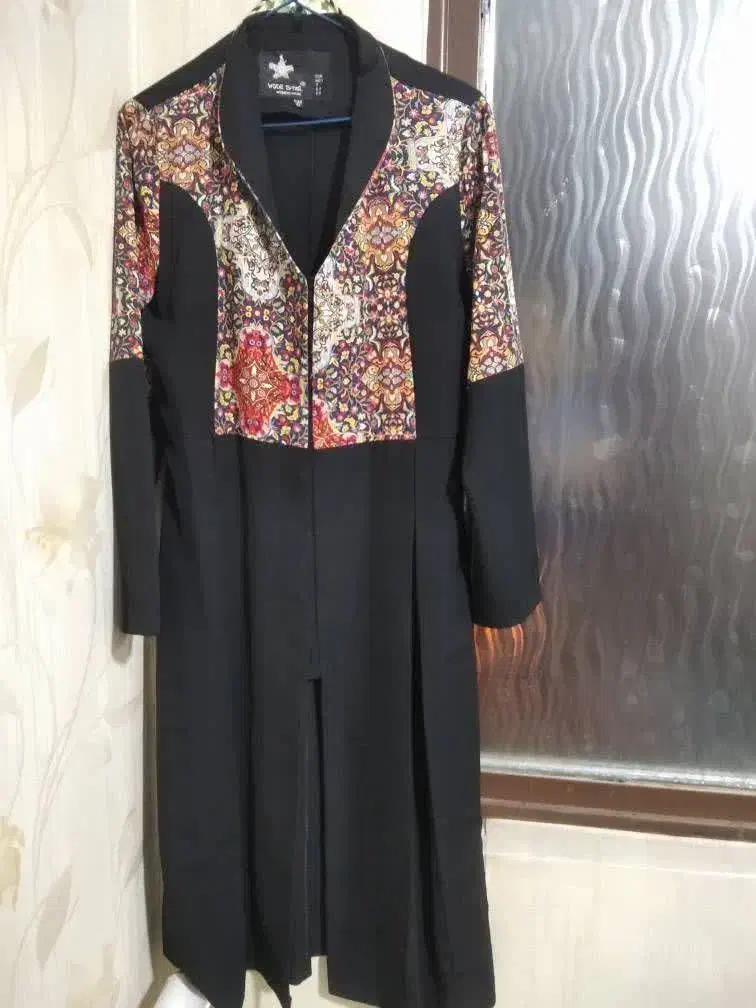 مانتو در حد نو300سایز 42|لباس|کرج, شهرک البرز ۳|دیوار