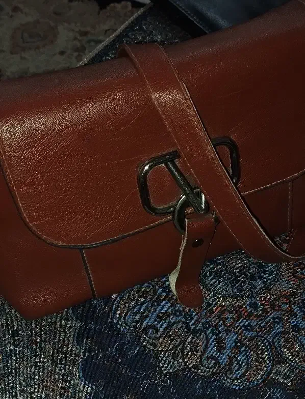 کیف چرم قهوه ایی|کیف، کفش، کمربند|زابل, |دیوار