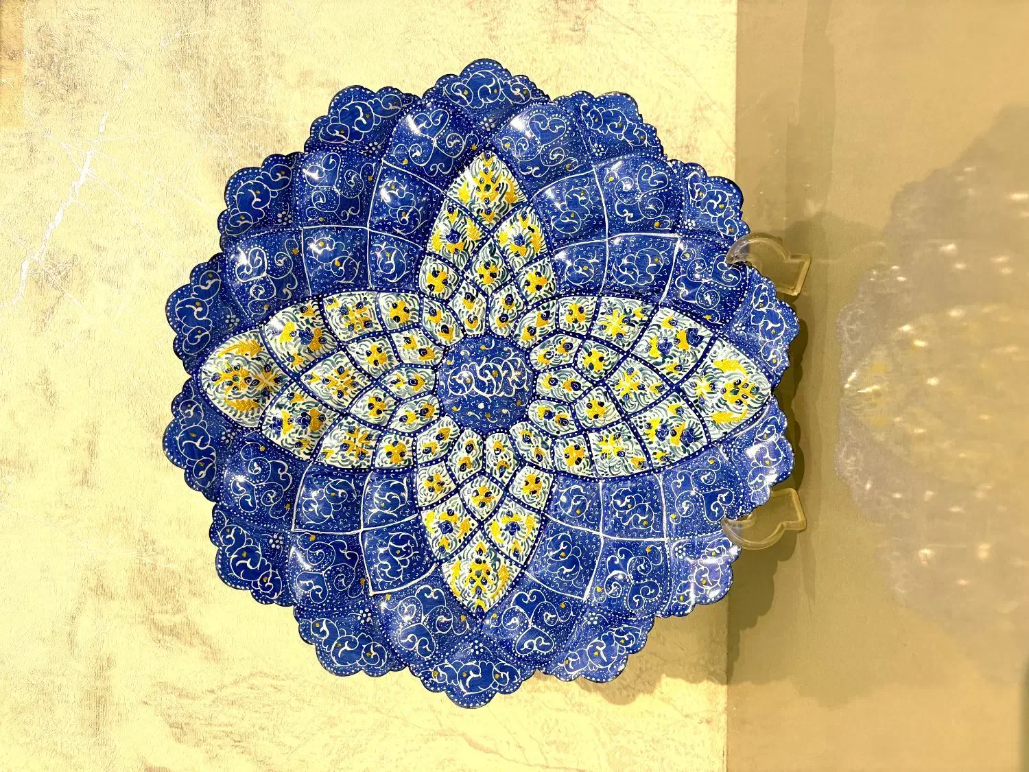 بشقاب مسی میناکاری شده|صنایع دستی و سایر لوازم تزئینی|فولادشهر, B7|دیوار