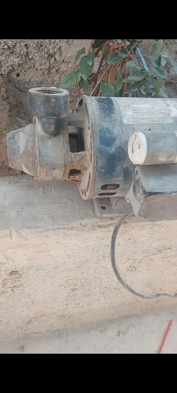 پمپ آب لاوارا|مصالح و تجهیزات ساختمان|برازجان, |دیوار