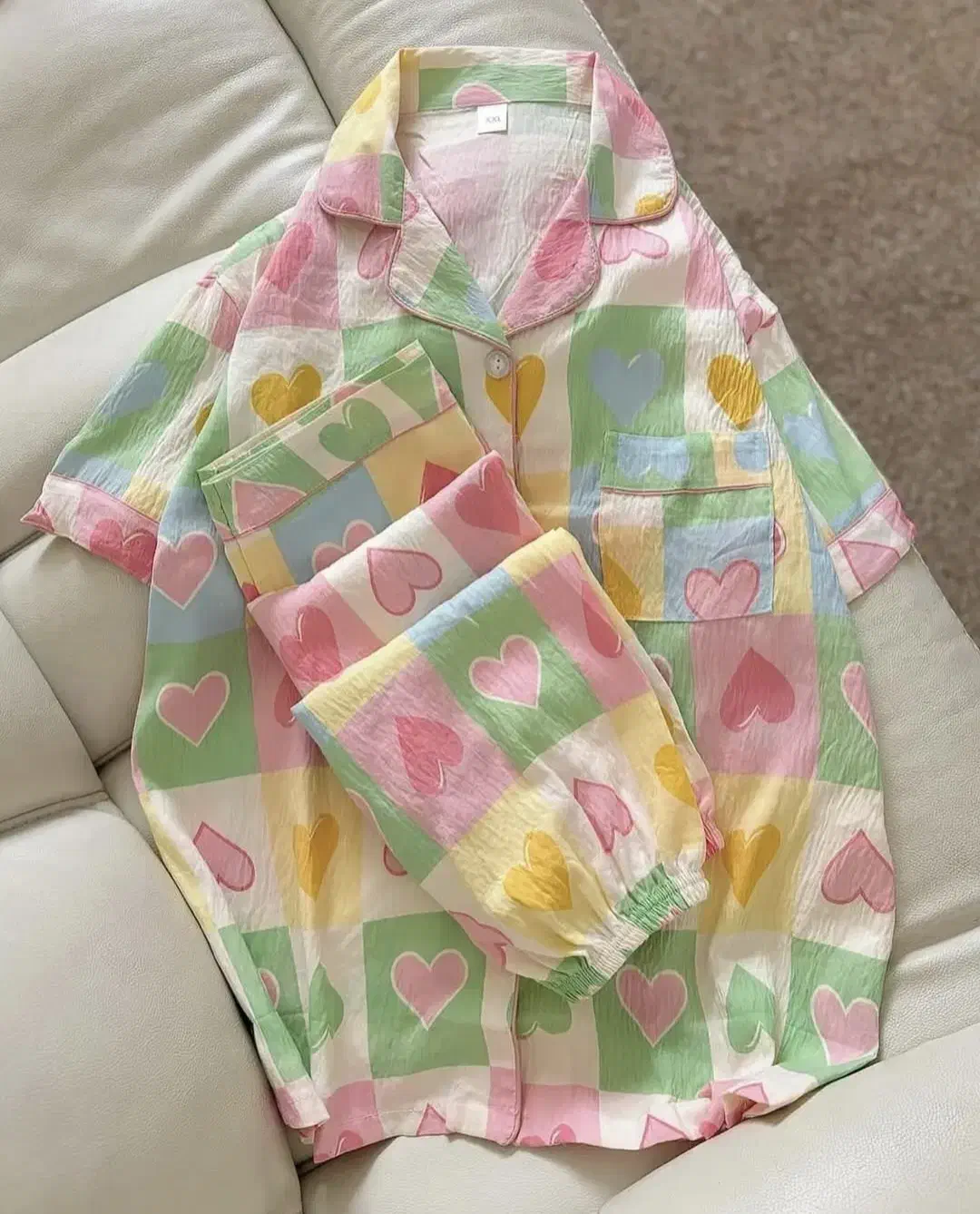 گالری آمیتیست|لباس|زابل, |دیوار