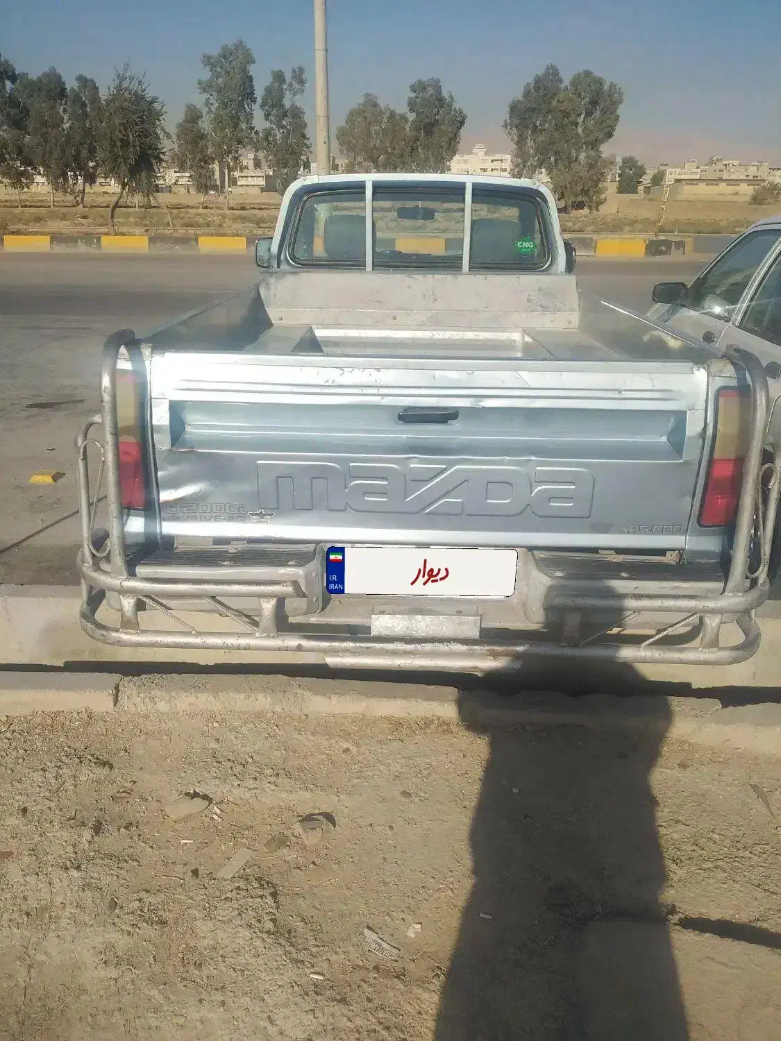 وانت مزدا دوگانه سوز ژاپن|خودرو سواری و وانت|شیراز, کوشک میدان|دیوار