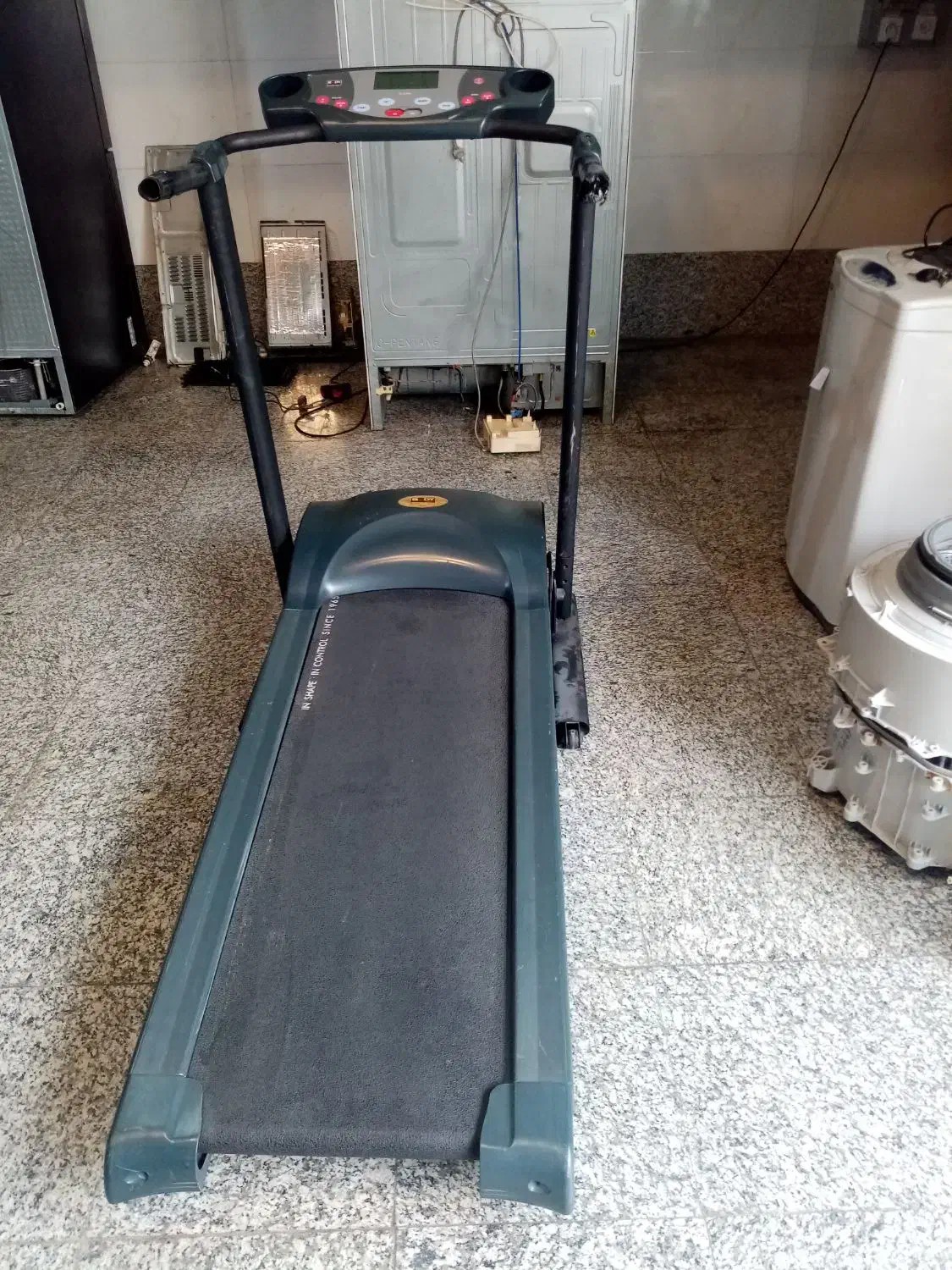 تردمیل دیجیتال با برق کم مصرف|تجهیزات ورزشی|اسلامشهر, شهرک سعیدیه|دیوار