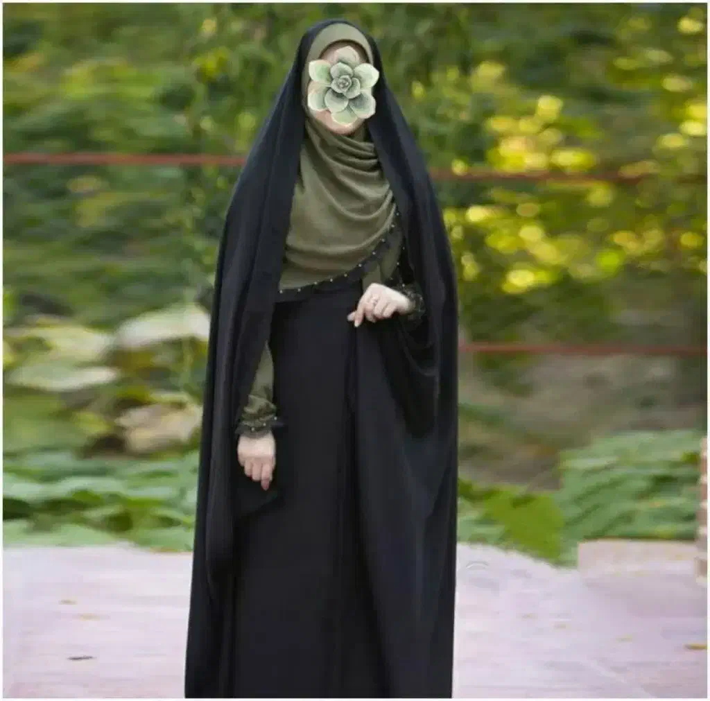 چادر دامنی قجری|لباس|بجنورد, |دیوار