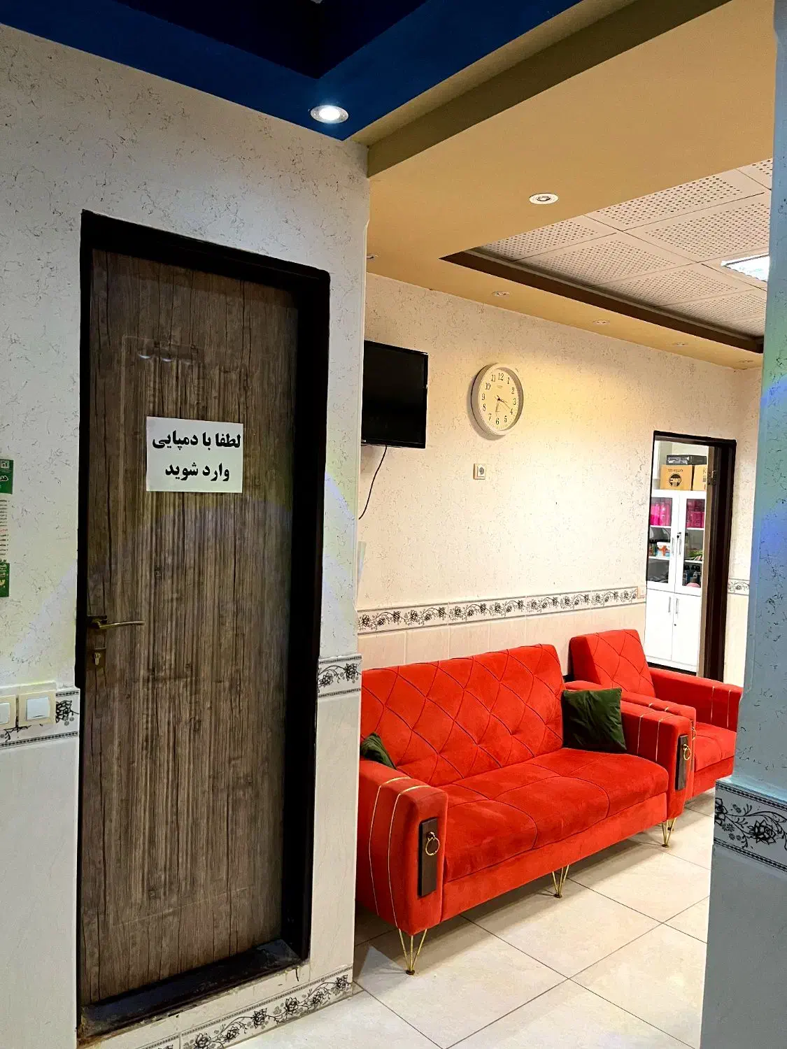 اجاره واحد خدماتی 70 متری میدان یحیوی|اجارهٔ دفتر کار، اتاق اداری، مطب|اردبیل, |دیوار