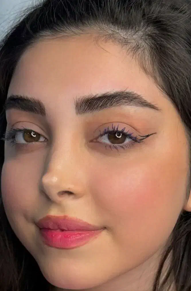 میکروبلیدینگ، خط‌چشم، رژلب، یلدایی|خدمات آرایشگری و زیبایی|سنندج, |دیوار