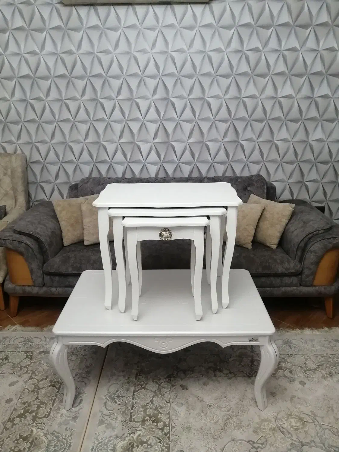 جلو مبلی و عسلی|مبلمان خانگی و میز عسلی|رشت, قاسمیه|دیوار