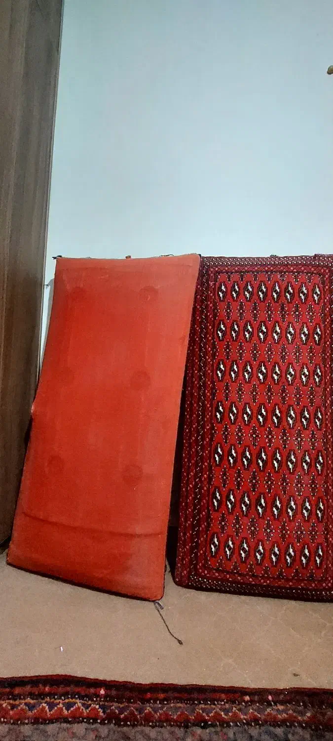 پشتی ترکمن|پشتی|کرج, کرج نو|دیوار