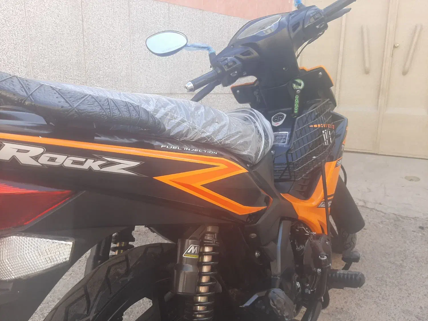 تی‌وی‌اس‌راکزدرحدمدل1403نیروموتور|موتورسیکلت|اصفهان, شاه پسند|دیوار