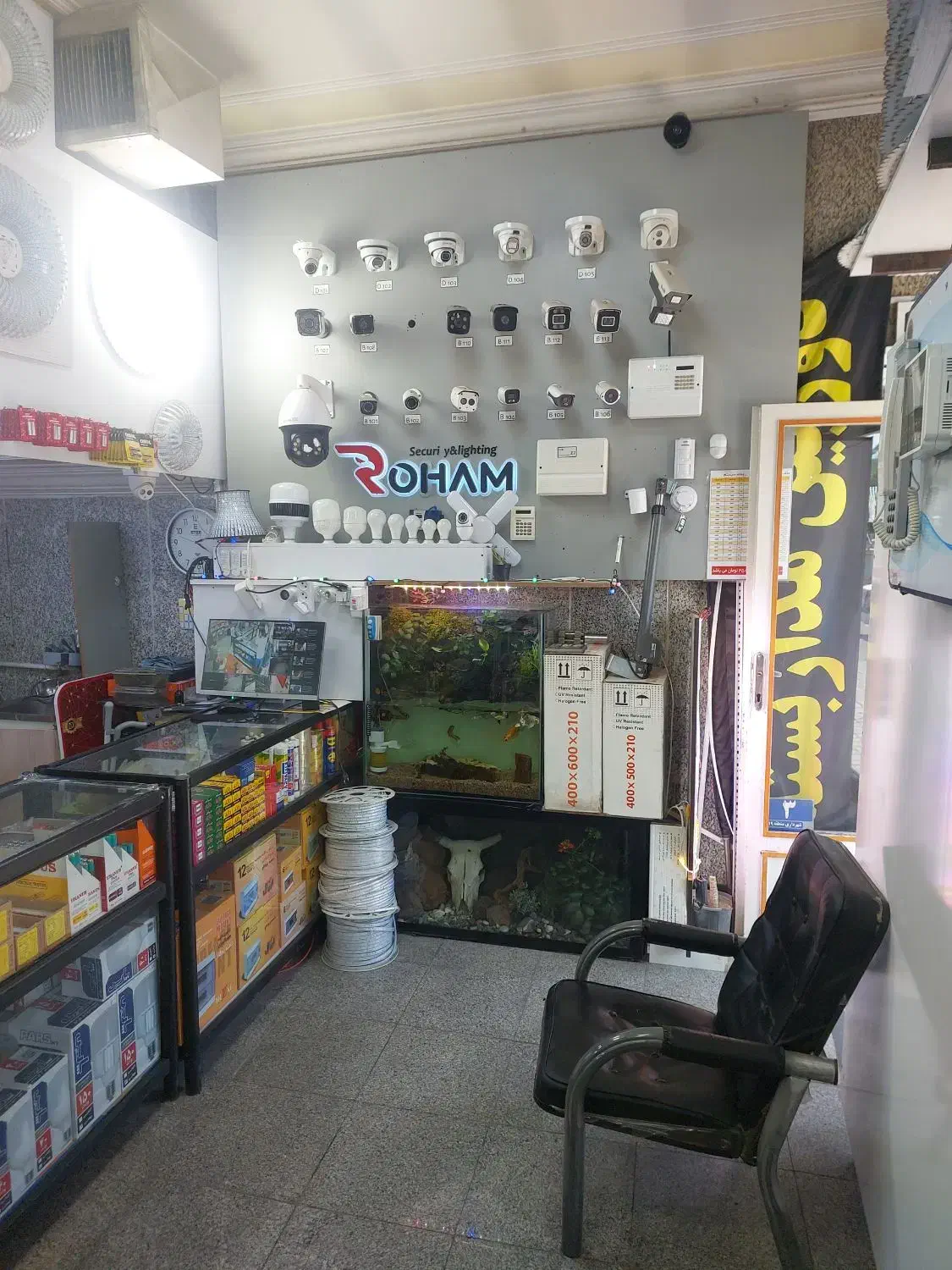 نیازمند نصاب دوربین و دزدگیر اماکن و برق|استخدام صنعتی، فنی، مهندسی|تهران, نعمت‌آباد|دیوار