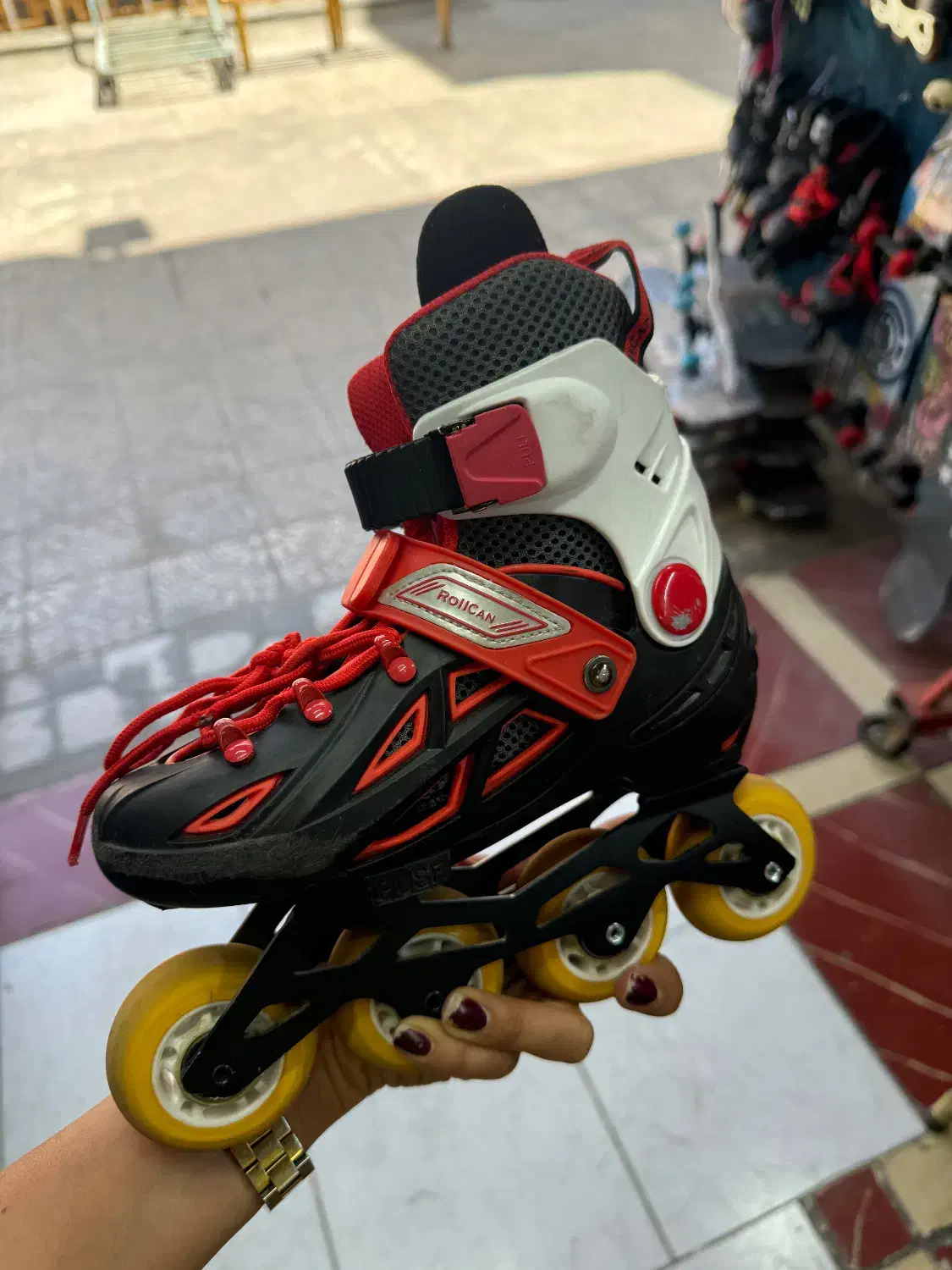 اسکیت مارک رولکن اصل|دوچرخه، اسکیت، اسکوتر|شیراز, نیستان|دیوار