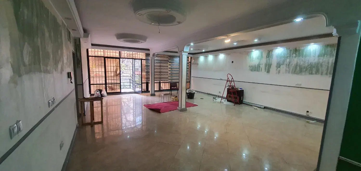 ۲۴۰ متر مستغلات ۱۴۰ متر +۶۵ متر زیر زمین