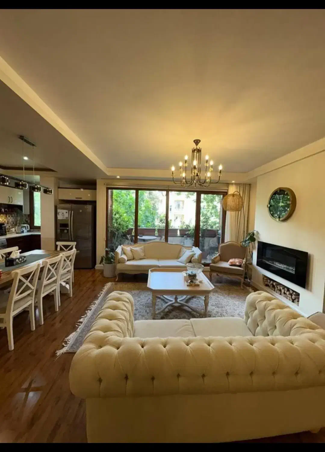 آپارتمان   ۲ خوابه (ساقدوش)