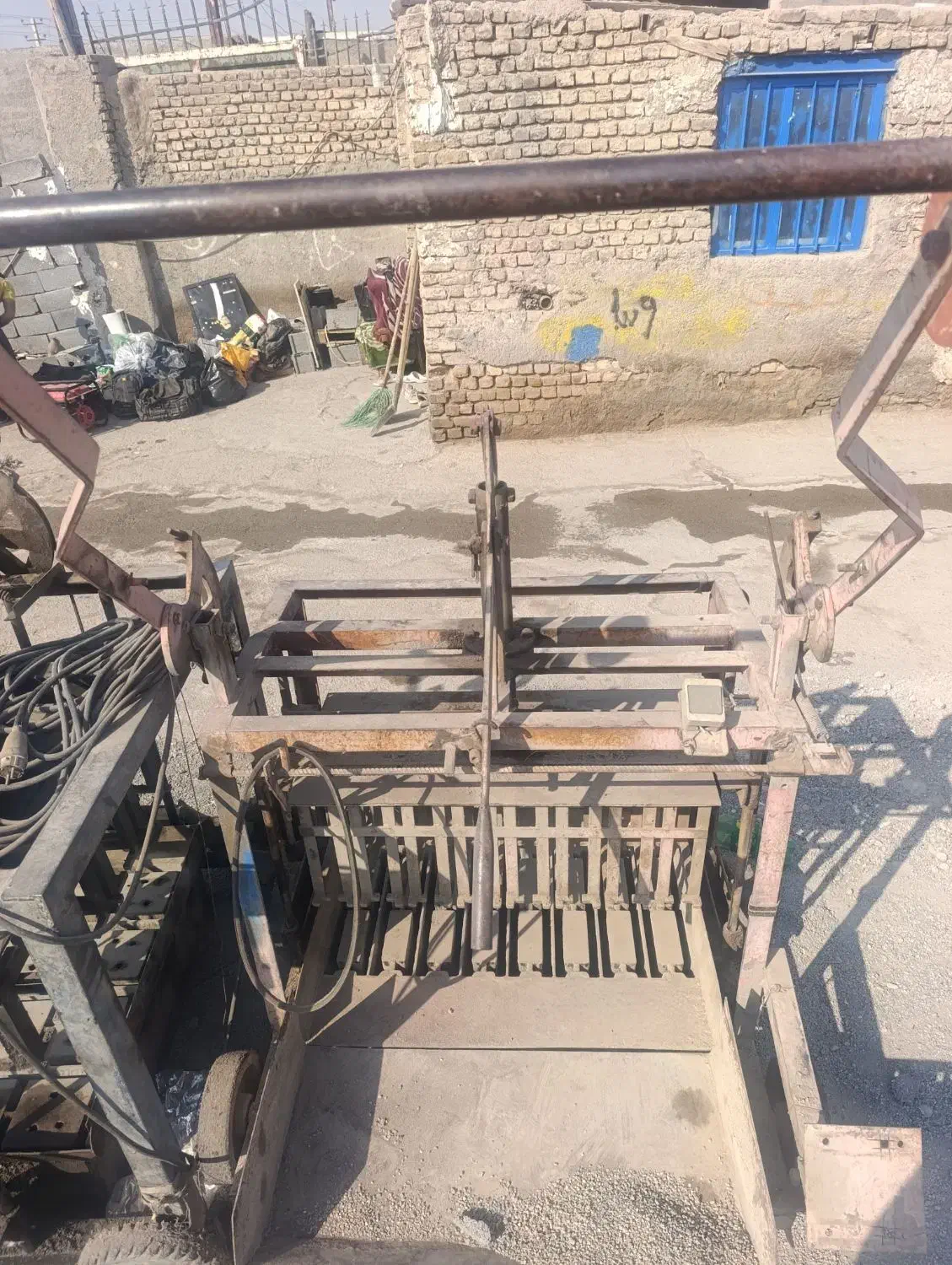 دستگاه بلوک زنی ۱۰|مصالح و تجهیزات ساختمان|پیشوا, |دیوار