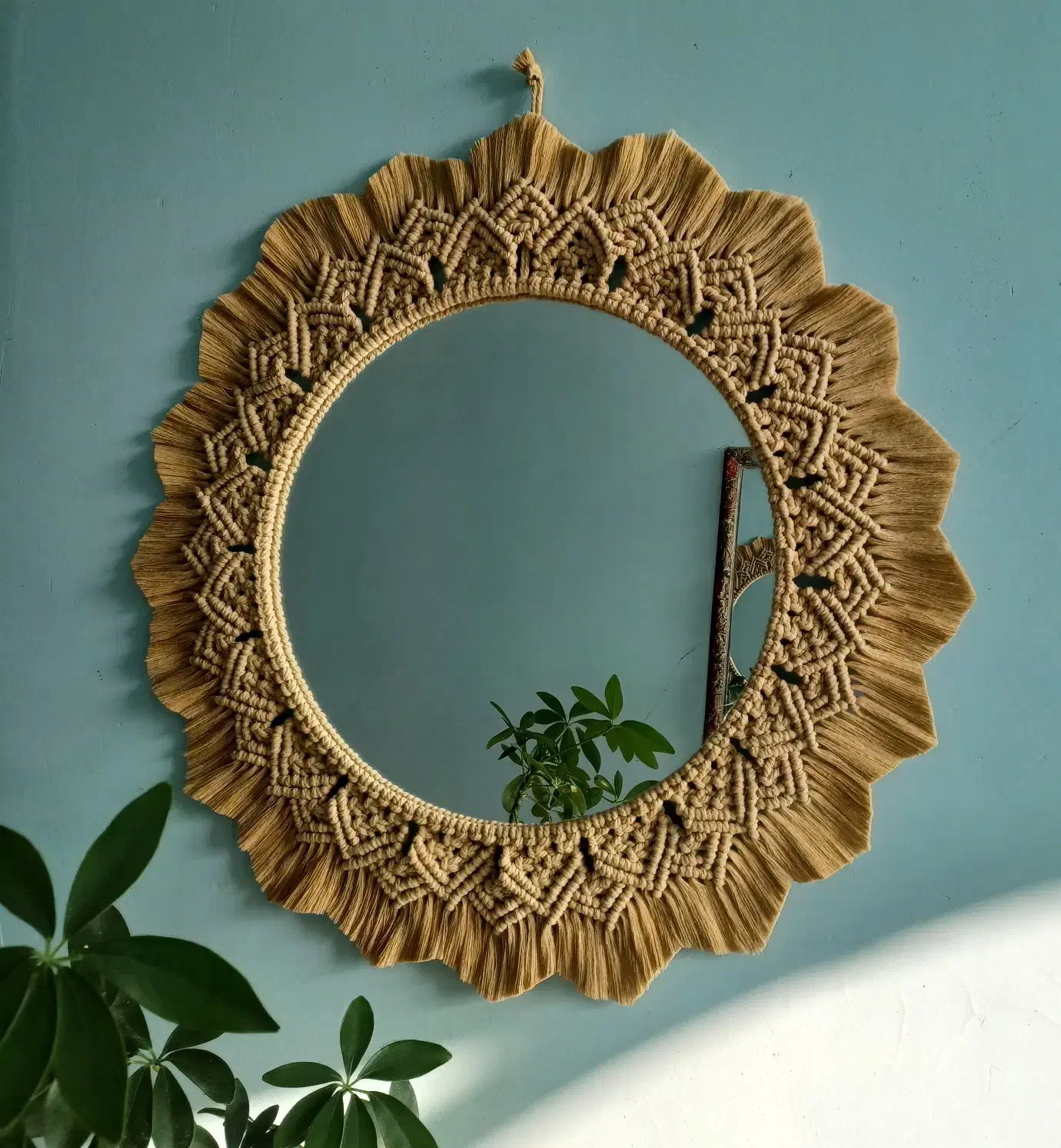 آینه مکرومه|آینه|شیراز, باغ تخت|دیوار