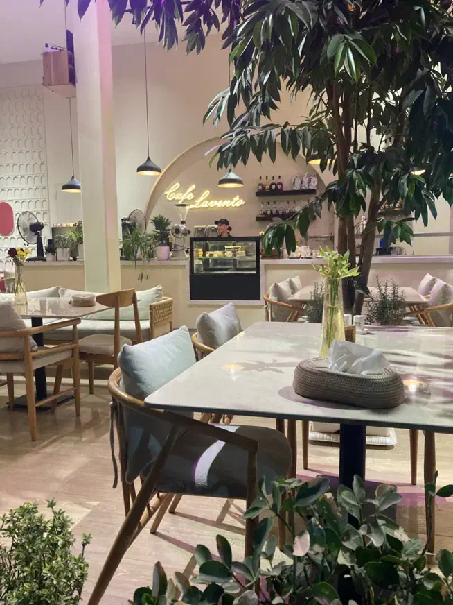 سرآشپز فرنگی و اشپز ایرانی کرج رزکان واریانشهر|استخدام خدمات فروشگاه و رستوران|مشکیندشت, |دیوار