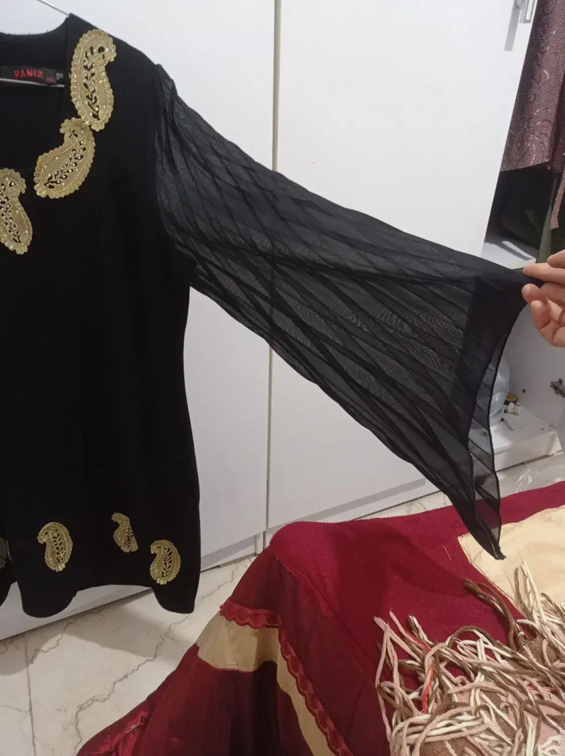 لباس|لباس|شیراز, کوشک میدان|دیوار