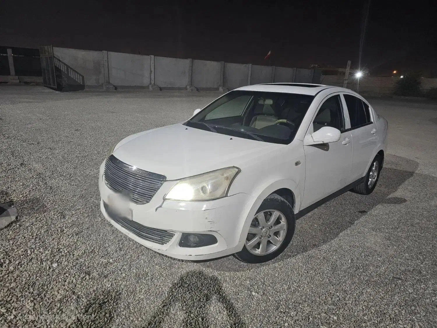 ام وی ام ۵۵۰|خودرو سواری و وانت|زاهدان, |دیوار