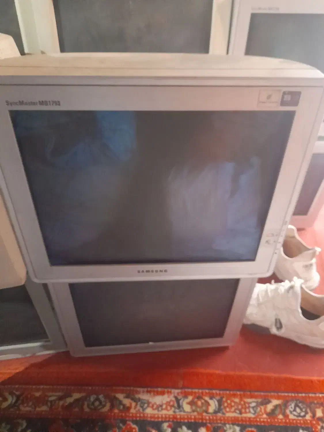 ۴۰عددمانیتورکیس سامسونگ سالم دوربین وگیمنت سی ارتی|رایانه رومیزی|مشهد, هنرور|دیوار