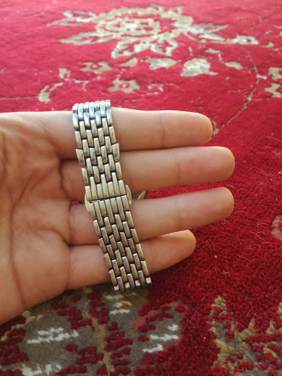 ساعت ورساچ|ساعت|یاسوج, |دیوار