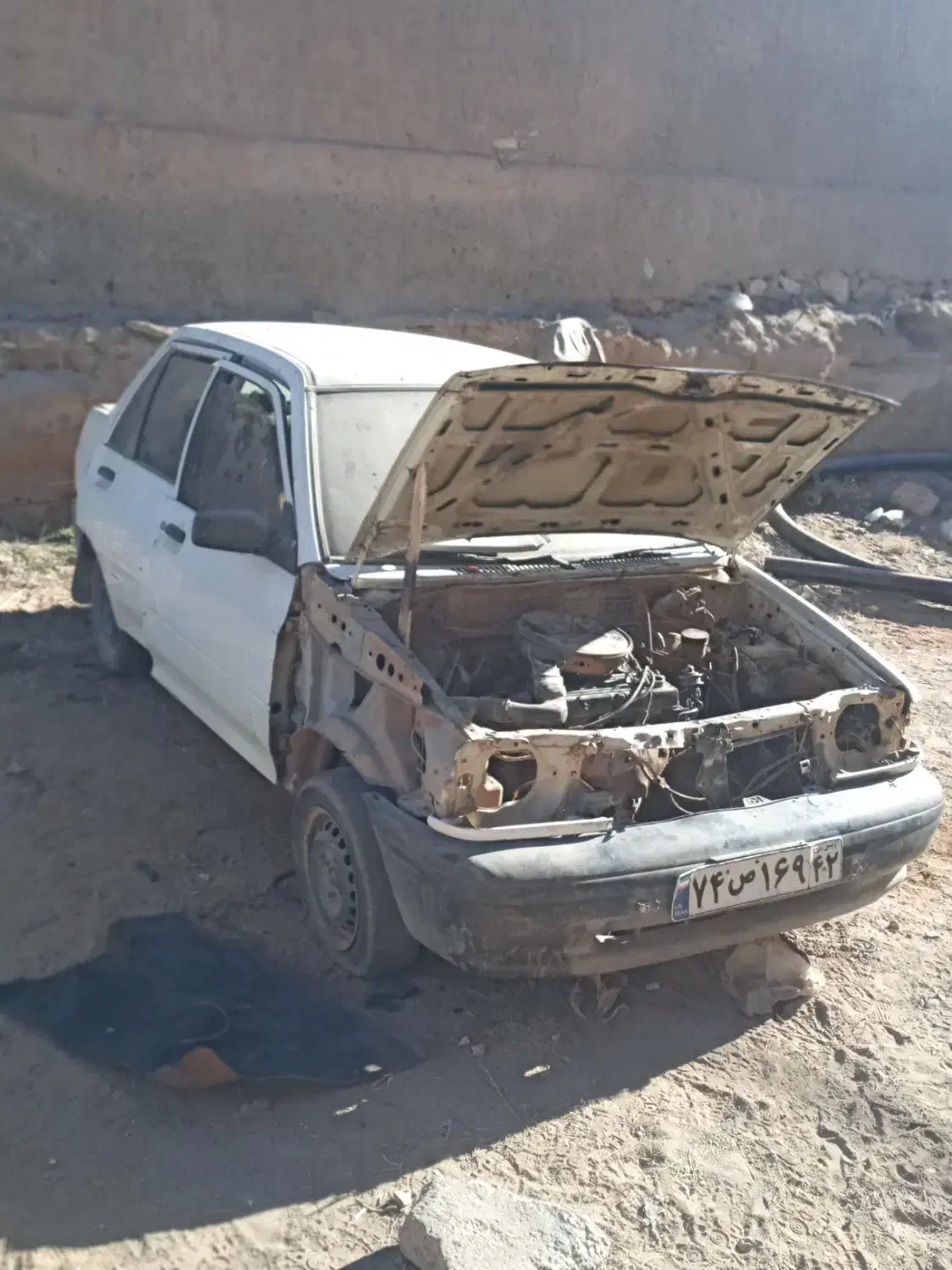 لوازم استوک. معروف|قطعات یدکی و لوازم جانبی|خواف, |دیوار