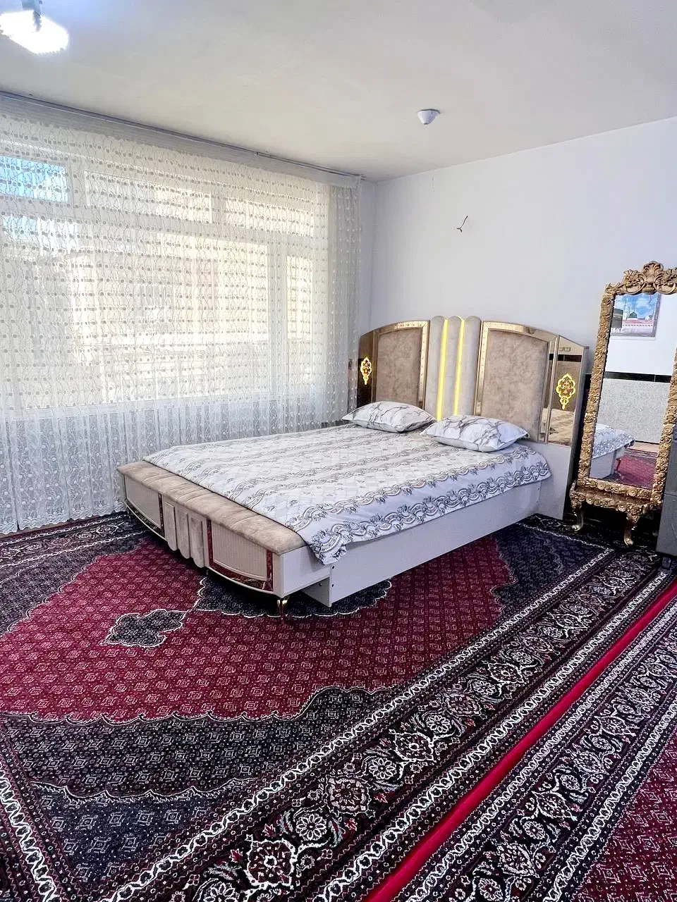 سویت سوییت از کل هتل بانه تمیزتره نبوده پسنده نکن|اجارهٔ کوتاه‌مدت آپارتمان و سوئیت|بانه, |دیوار