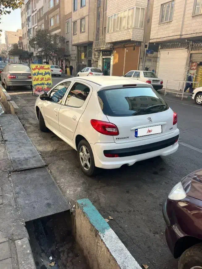 پژو۲۰۷مدل ۹۸استثنایی|خودرو سواری و وانت|تهران, هاشمی|دیوار