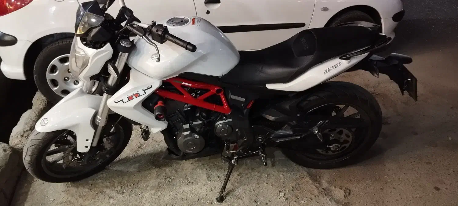 بنلی 300 وارداتی مدل ۹۶|موتورسیکلت|نسیمشهر, |دیوار