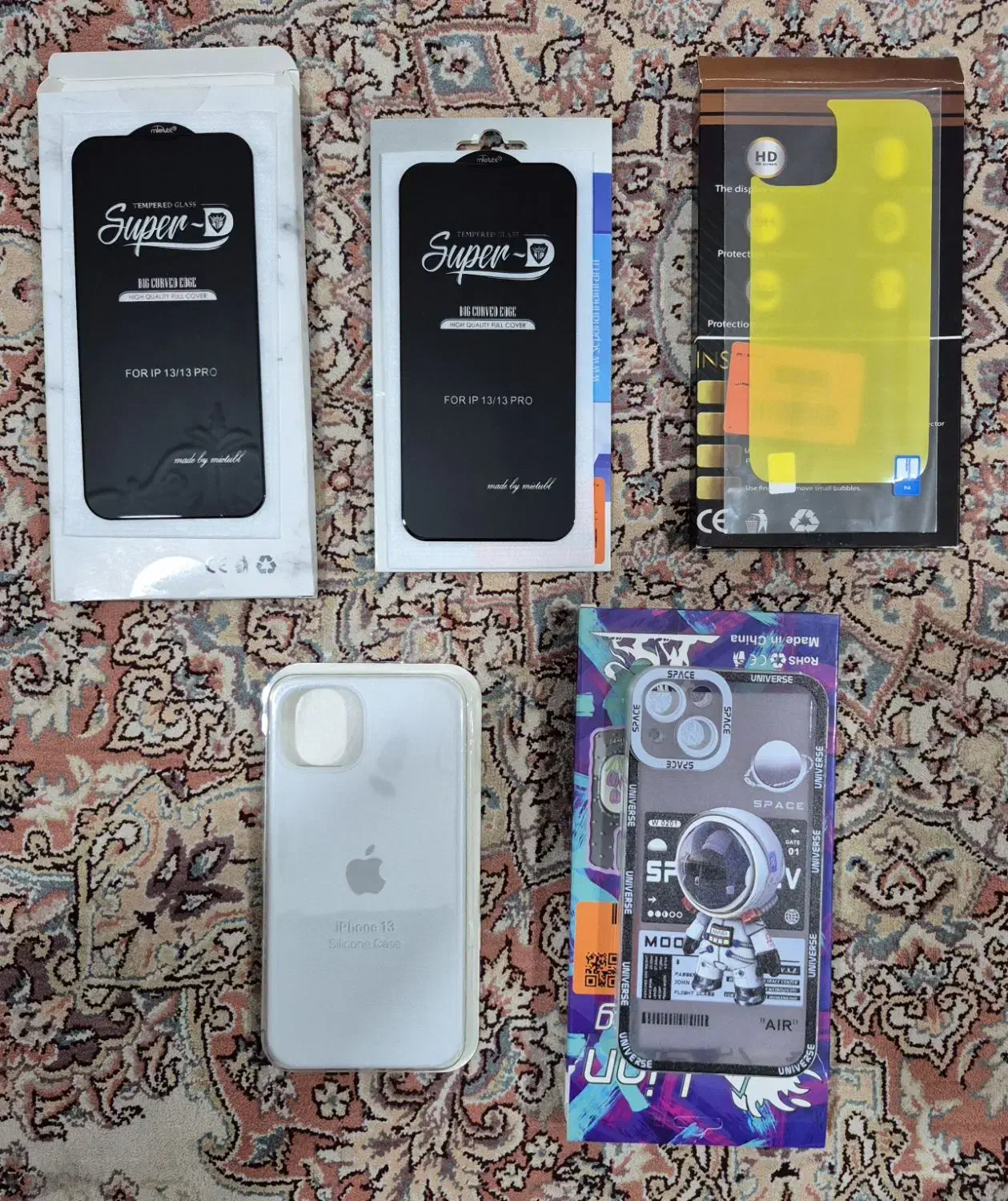 قاب و محافظ صفحه نمایش ایفون ۱۳|لوازم جانبی موبایل و تبلت|سلماس, |دیوار