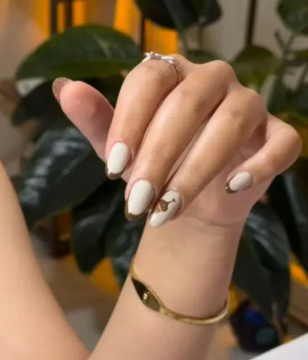 کاشت|خدمات آرایشگری و زیبایی|نی‌ریز, |دیوار