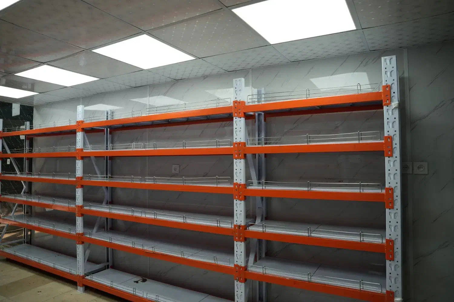 قفسه فروشگاهی ویترین|فروشگاه و مغازه|تهران, زنجان جنوبی|دیوار