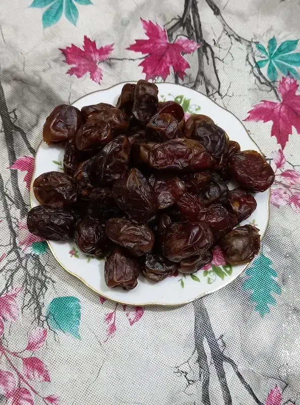خرماخشک|خوردنی و آشامیدنی|زارچ, |دیوار