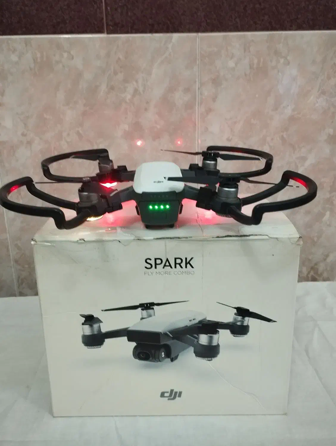 هلی شات اسپارک کمبوDJI|دوربین عکاسی و فیلمبرداری|سنقر, |دیوار