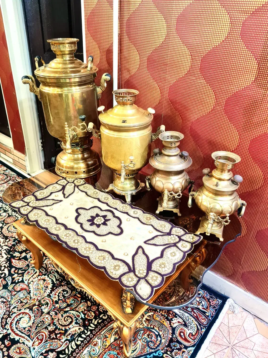 سماور زغالی برنجی زیرقیمت|سماور، چای‌ساز، قهوه‌ساز|تهران, دولتخواه جنوبی|دیوار