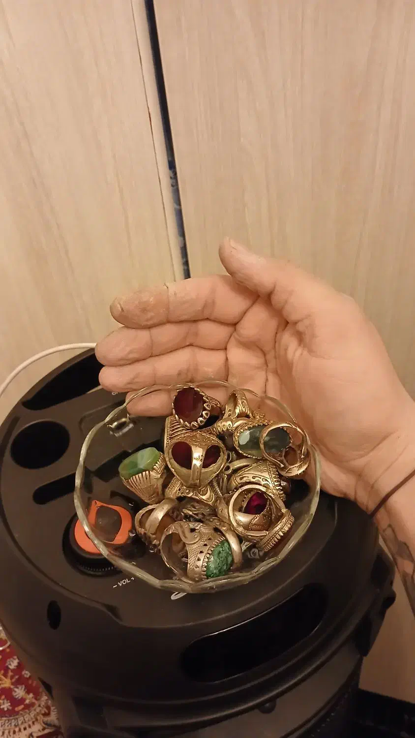 توجه توجه فروش ۲۵۰ گرم نقره تیزاب خورده|کلکسیون اشیاء عتیقه|تهران, شکوفه (عبدل آباد)|دیوار