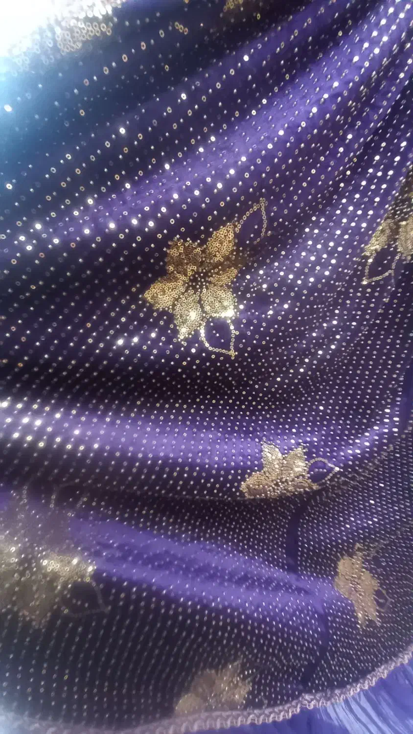 لباس لری مخمل|لباس|لردگان, |دیوار