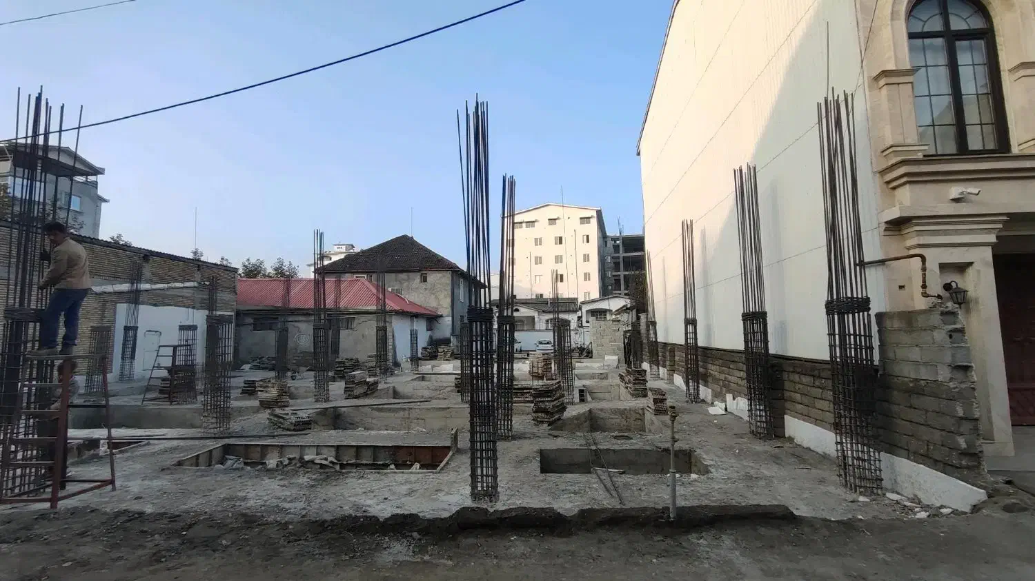 پیش‌فروش/92متری/اقساط تا 30ماه/پارکینگ/خ امام|پیش‌فروش املاک|آستارا, |دیوار