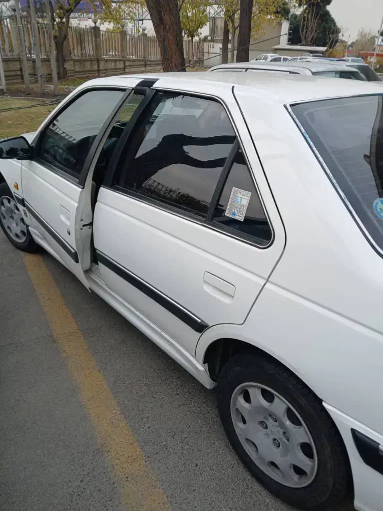 پژو پارس|خودرو سواری و وانت|اسلام‌شهر, شهرک مفیدی|دیوار