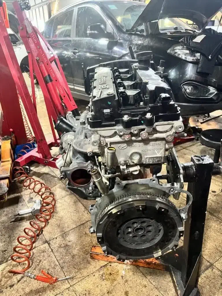 فروش گیربکس و موتور انواع ماشین ها|قطعات یدکی و لوازم جانبی|رشت, هلال احمر|دیوار